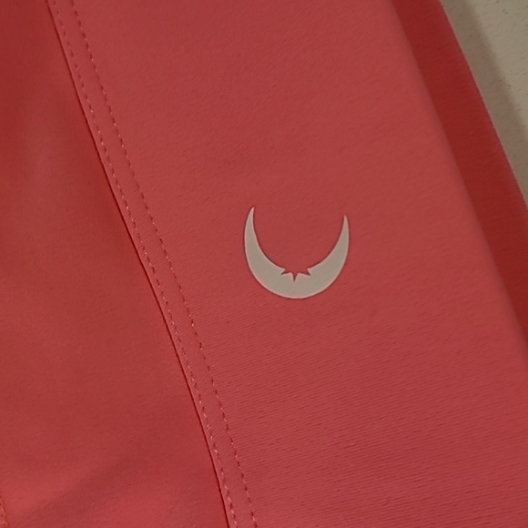 ZYIA Sports Bra - Picture 3 of 5